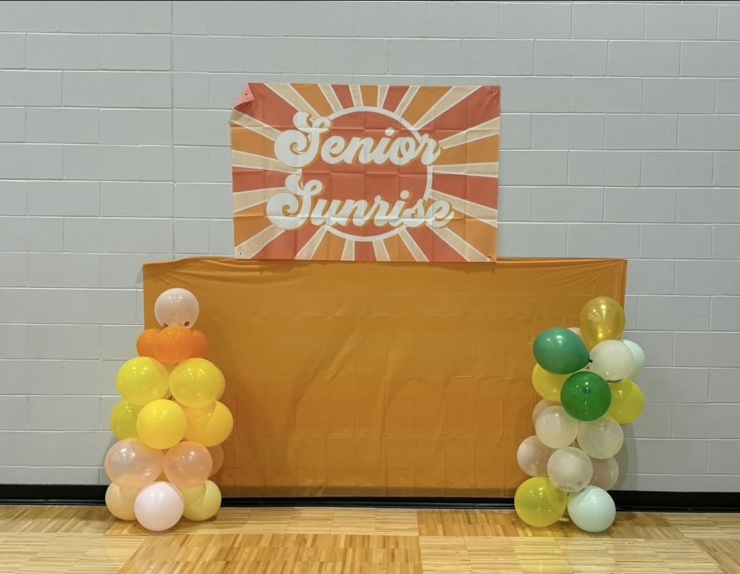 Picture 12 for Senior Sunrise Pictures!