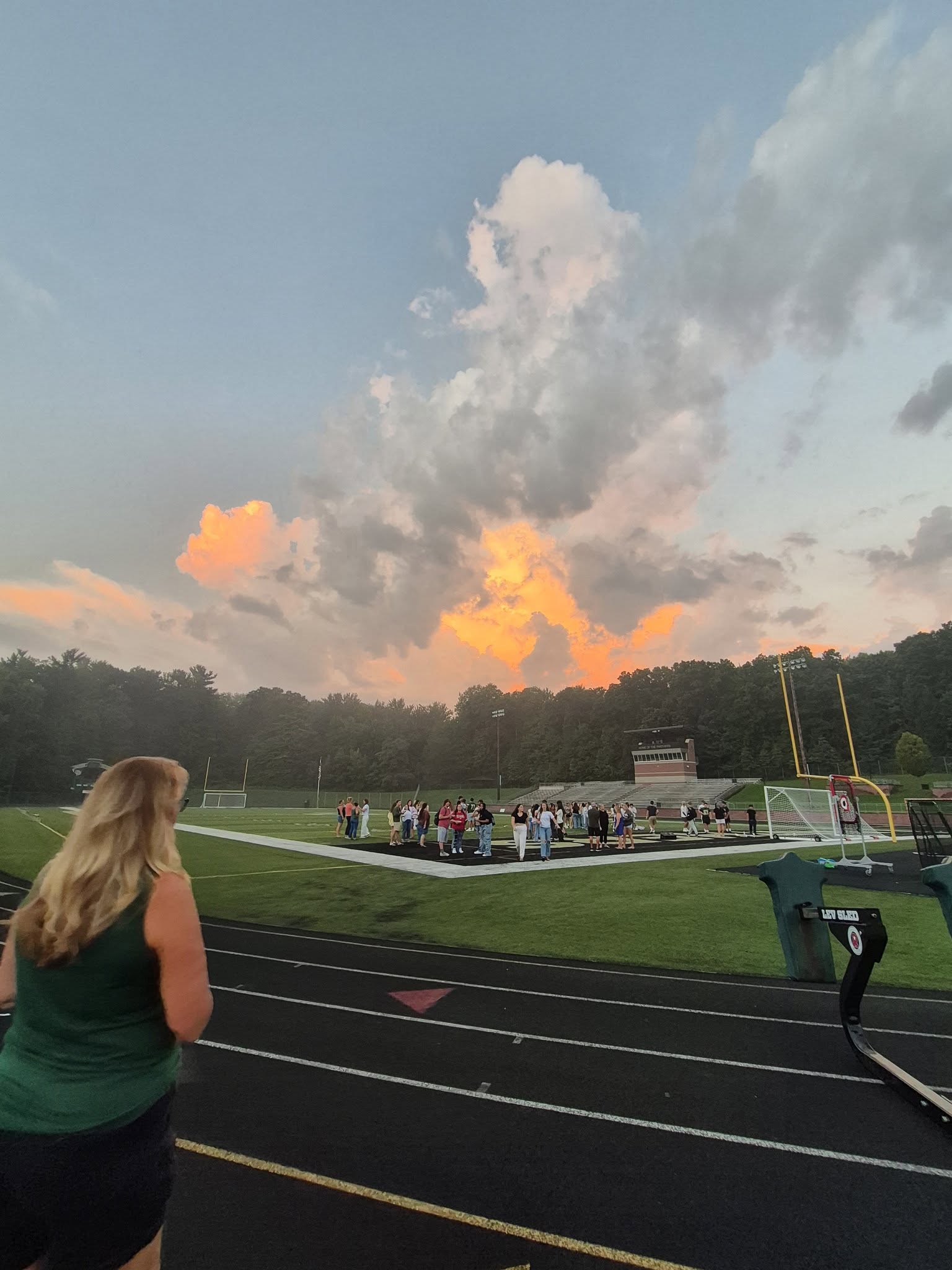 Picture 38 for Senior Sunrise Pictures!